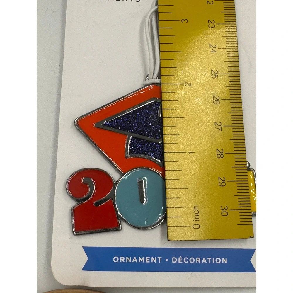 Hallmark 2024 Graduation Ornament Multicolor Glitter Cap Metal 1HAJ2061 NWT